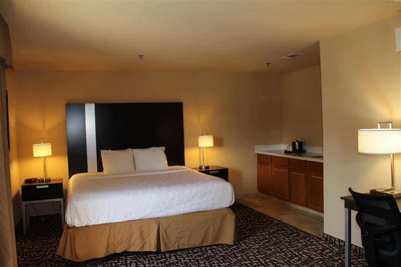 Best Western Plus The Woodlands Eksteriør billede